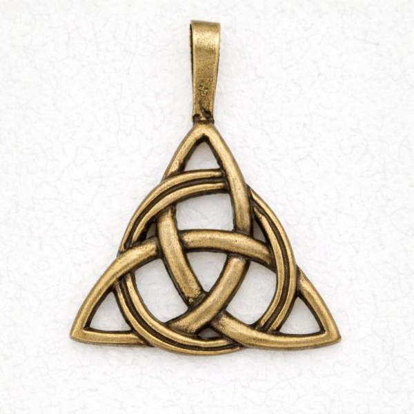 Celtic Bronze Pendant Necklace – Trinity Knot