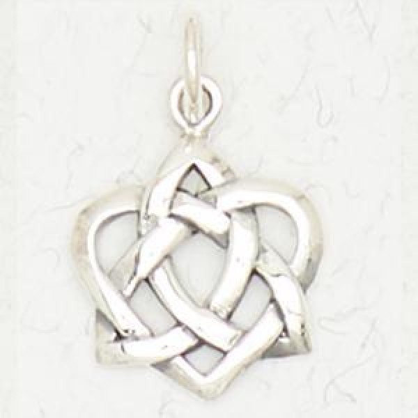 Trinity Knot in Heart