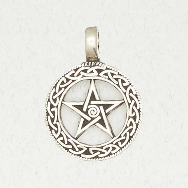 Pentacle In Celtic Weave